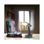 مكواة بخار يدوية من أرشيا باللون الأسود